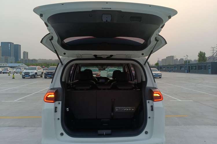 Used GAC Trumpchi M6 2019 270T DCT Luxury Edition (7-seater) China VI
