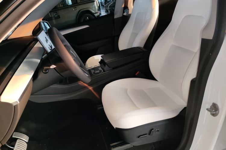 Used Tesla Model Y 2022 Performance High-Performance All-Wheel-Drive Version
