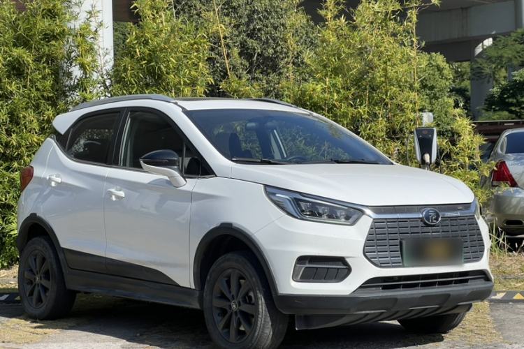 Used BYD Yuan New Energy 2019 EV360 Smart Connect Enjoyment Model
