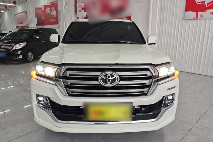 Used Toyota Land Cruiser (Parallel Import) 2020 4.0L GX-R Middle East
