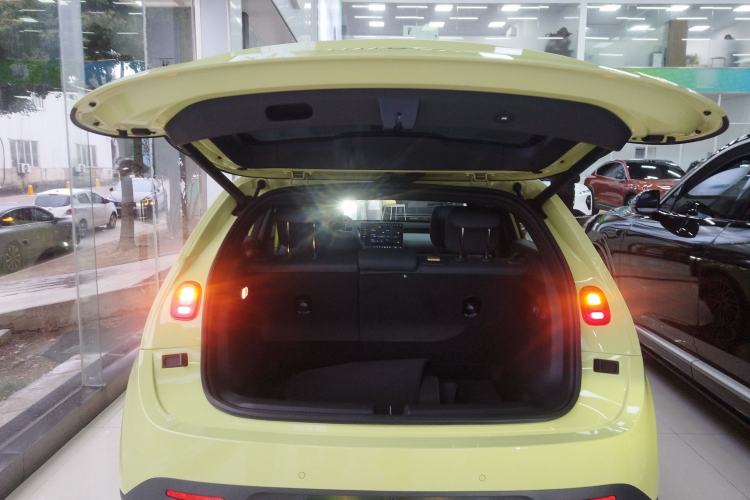 Used  firefly 2025 Free Edition