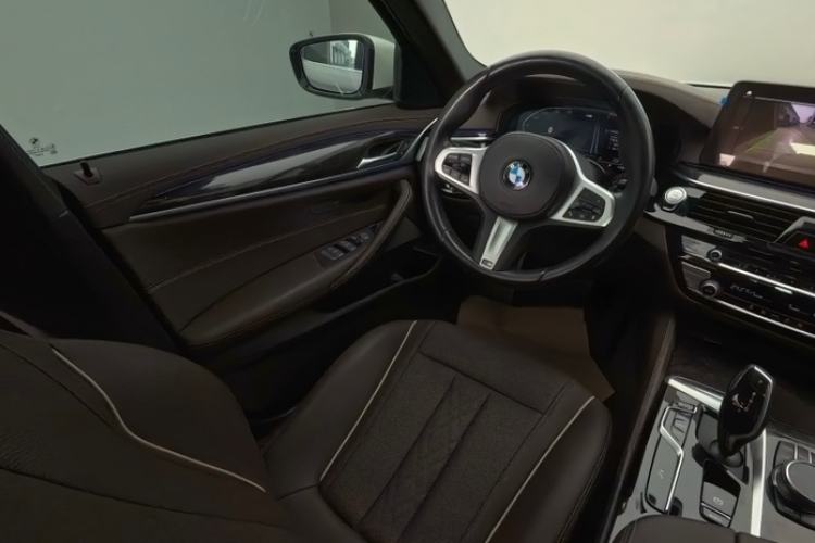Used BMW 5 Series 2021 Facelifted 525Li M Sport Package