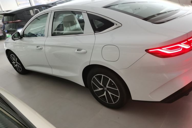 Used BYD Qin L 2024 DM-i 80KM Beyond Model
