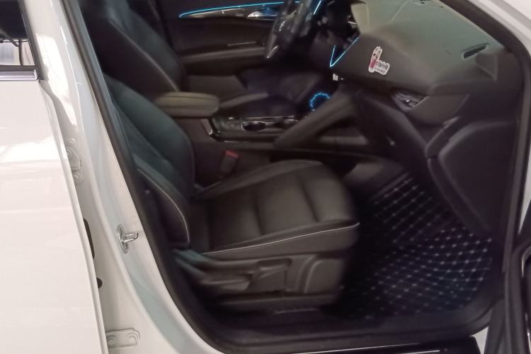 Used Buick Envision 2022 Encore S 552T Two-Wheel-Drive Luxury Model
