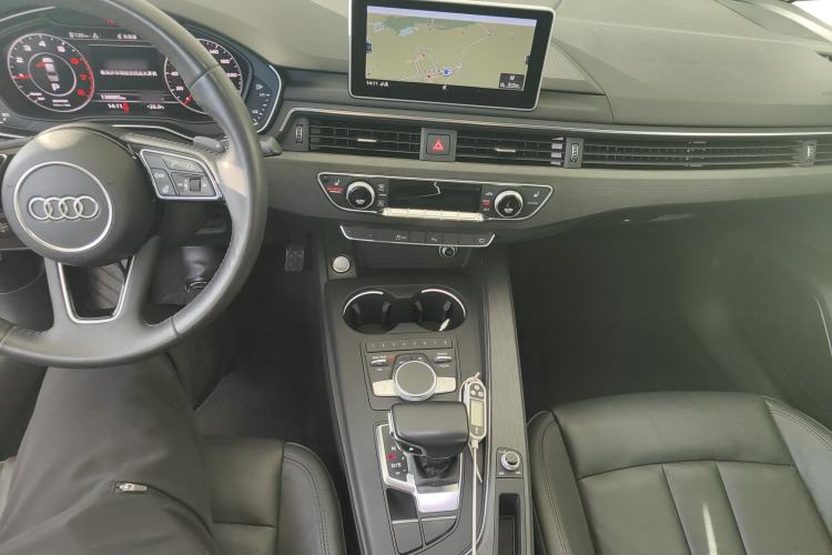 Used Audi A4L 2017 Plus 40 TFSI Style Edition