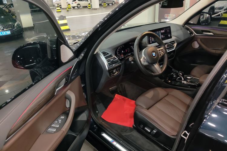 Used BMW X3 2022 Second Facelift xDrive30i Leading Edition M Night Sky Package
