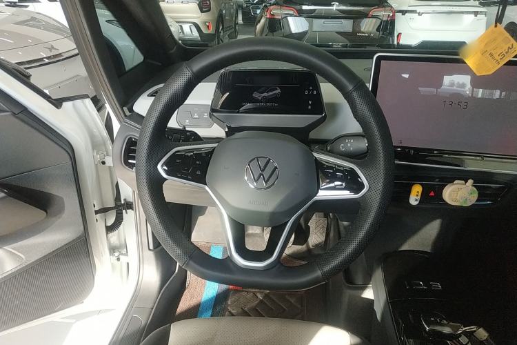 Used Volkswagen ID.3 2025 Smart Version Pure & Intelligent Enjoyment Edition