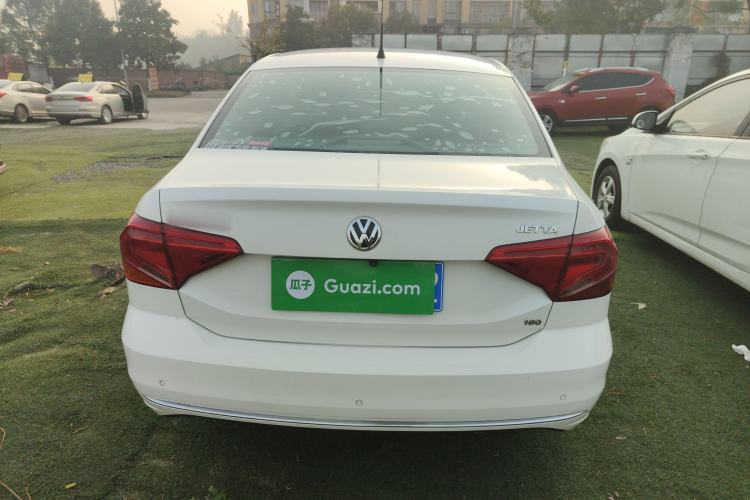 Used Volkswagen Jetta 2017 1.5L Manual Comfort Model