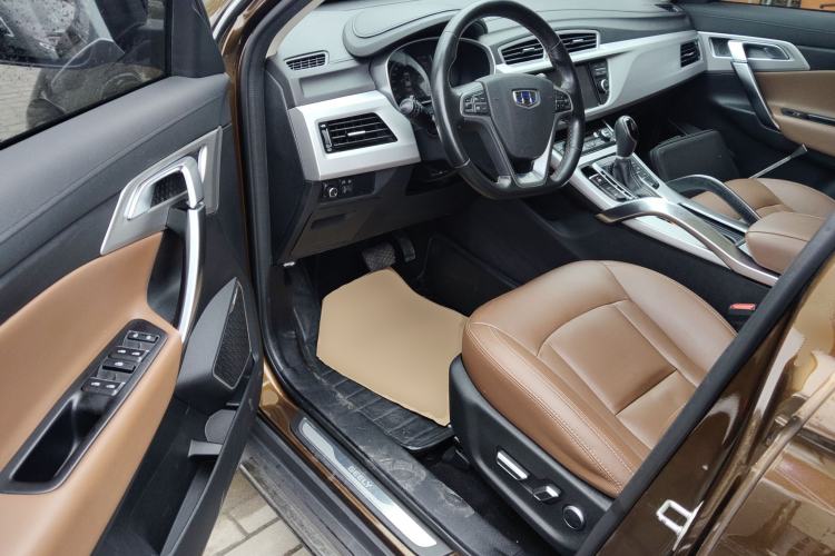 Used Geely Auto Emgrand X7 Sport 2016 1.8TD Automatic ZhiZun Version
