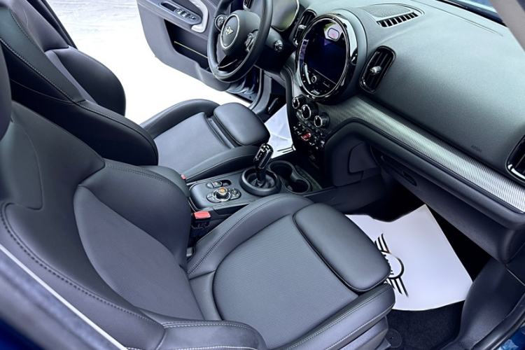 Used  Countryman 2021 1.5T COOPER ALL4 Laguna Blue Limited Edition
