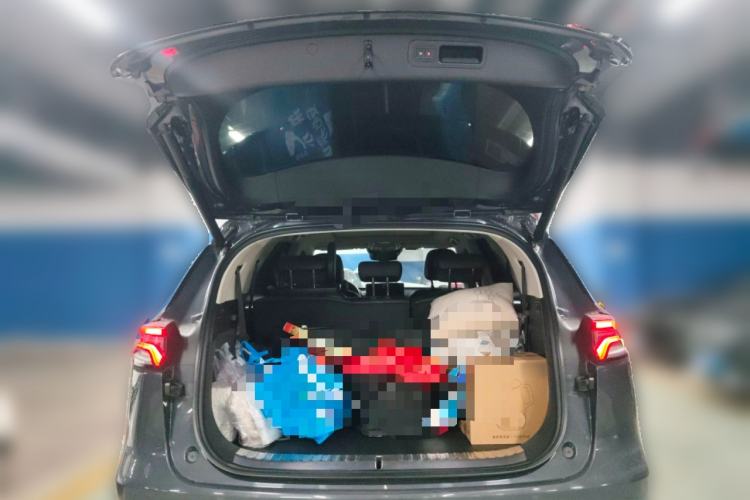 Used BYD Tang New Energy 2018 DM 2.0T All-Wheel Drive Smart Connectivity Luxury Model 7 Seats China V Emission Standard