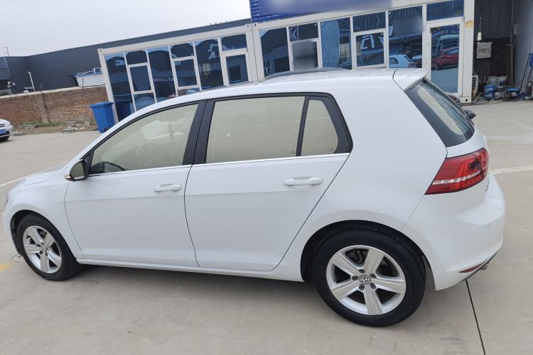 Used Volkswagen Golf 2015 1.4TSI Automatic Comfort Model
