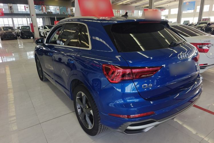 Used Audi Q3 2021 35 TFSI Fashion Dynamic Model