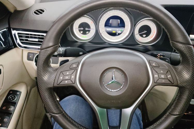 Used Mercedes-Benz E-Class 2015 E 200 L Sport Edition