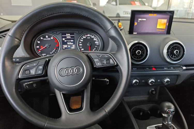 Used Audi A3 2020 Limousine 35 TFSI Fashion Edition China VI Emission Standard
