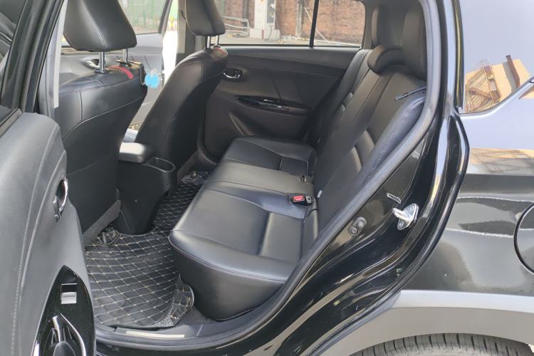 Used Toyota YARiS L 2021 X-Trail 1.5L CVT Luxury Edition