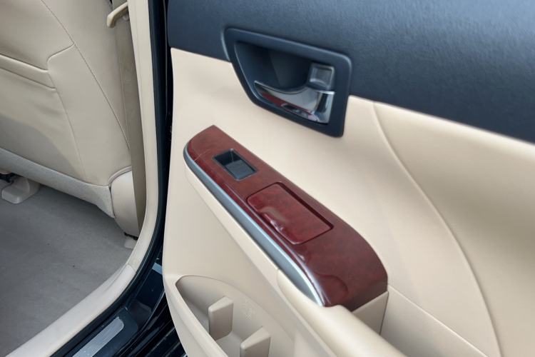 Used Toyota Camry 2013 2.0G Comfort Edition
