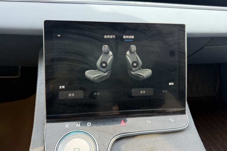 Used VOYAH PASSION 2023 Four-Wheel Drive Standard Edition
