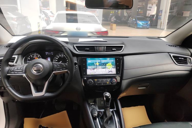 Used Nissan Qashqai 2019 2.0L CVT Luxury Edition
