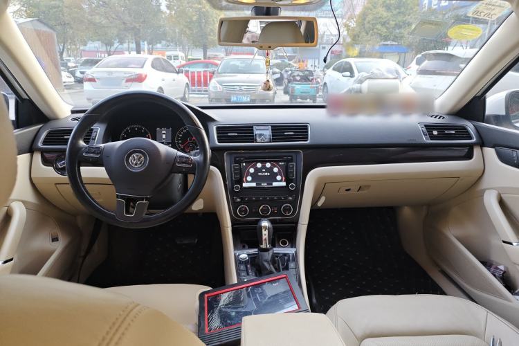 Used Volkswagen Passat 2014 1.8TSI DSG Prestige Navigation Edition