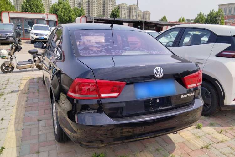 Used Volkswagen Santana 2015 1.4L Manual Fashion Edition
