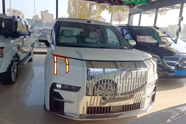 Used Zeekr 009 2024 Six-Seat Executive Version 4WD 108 kWh