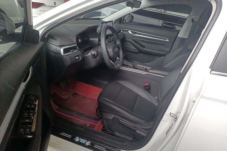 Used Geely Auto Emgrand 2025 4th Generation 1.5L CVT Luxury Version
