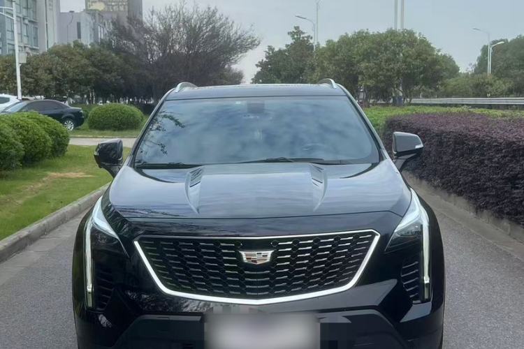 Used Cadillac XT4 2021 28T Two-Wheel Drive Leading Version
