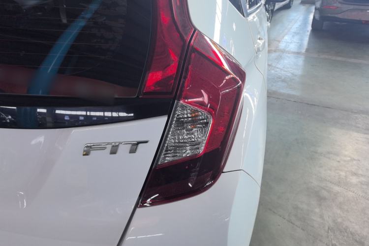 Used Honda Fit 2018 1.5L CVT Comfort Version
