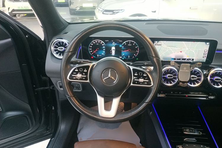 Used Mercedes-Benz GLB 2020 Updated GLB 200 Dynamic Edition