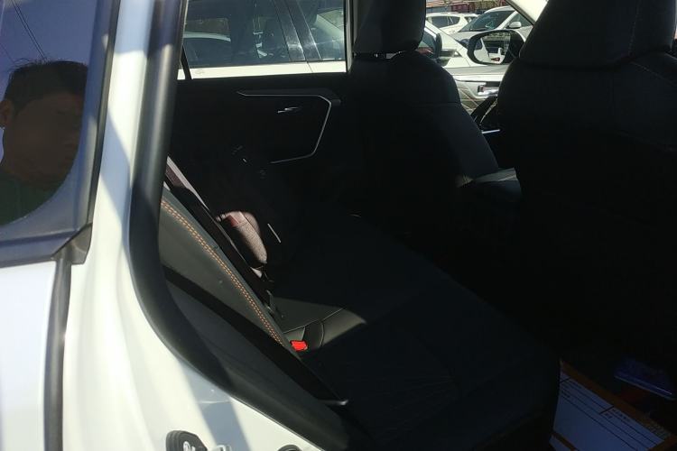 Used Toyota RAV4 2024 2.0L CVT Two-Wheel Drive Fashion Plus Edition
