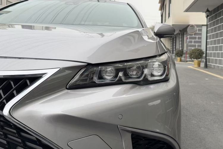 Used Toyota Avalon 2019 2.0L Luxury Edition China VI Standard