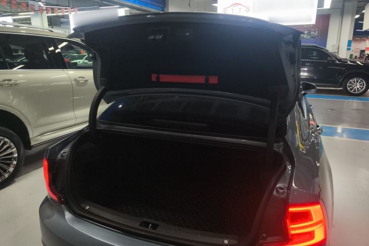 Used Volvo S90 2020 T5 Zhiyi Luxury Edition