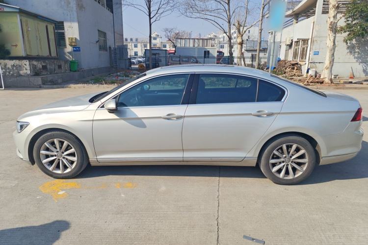 Used Volkswagen Magotan 2017 330TSI DSG Leading Model