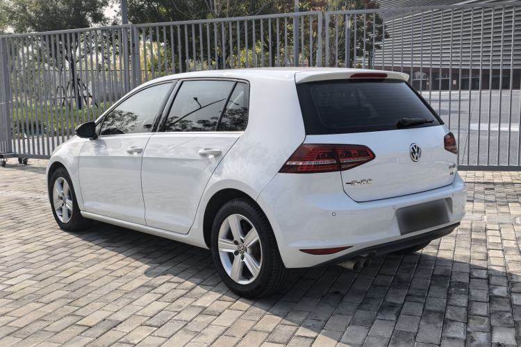 Used Volkswagen Golf 2017 230TSI Automatic Comfort Edition – Celebrating Milestone of One Million Units
