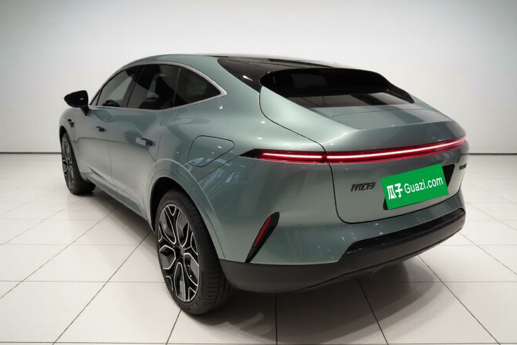 Used  11 2022 Ultra-Long Range Dual-Motor Luxury Edition 4 Seats