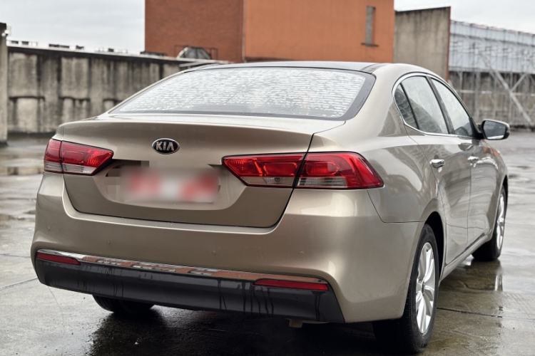 Used Kia K4 2014 1.8L Automatic GLS
