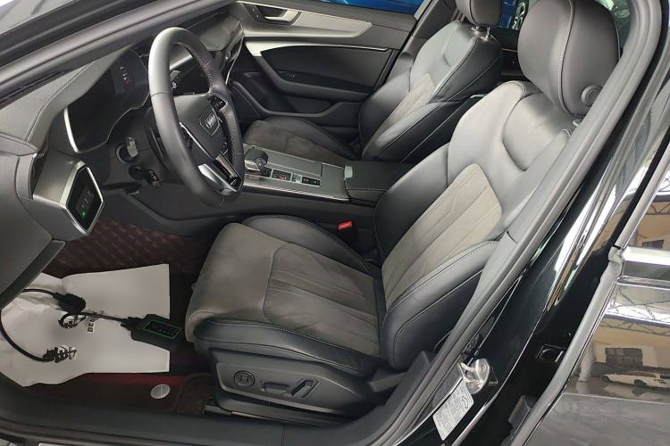 Used Audi A6L 2022 40 TFSI Luxury Dynamic Model
