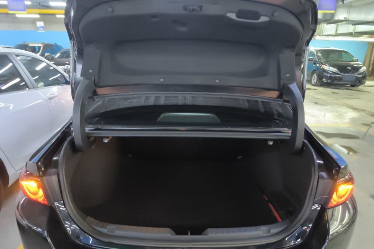 Used Mazda Mazda 3 Axela 2022 2.0L Automatic Premium Black Obsidian Edition
