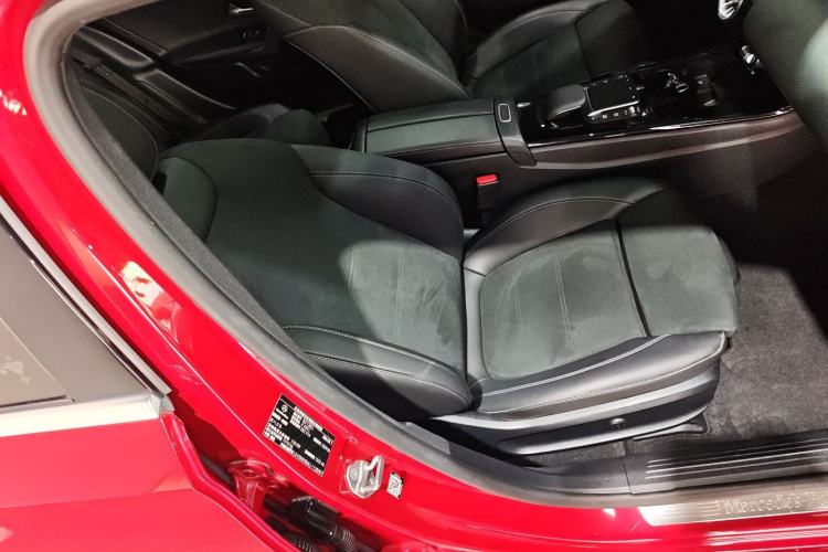 Used Mercedes-Benz A-Class 2020 Restyled A 200 L Sport Sedan Fashion Version
