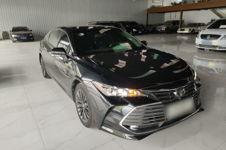 Used Toyota Avalon 2019 2.5L Touring Premium Version China VI Standard

