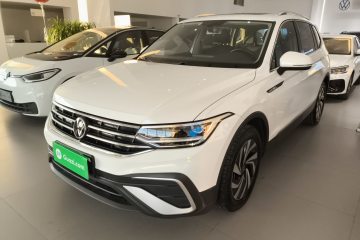 Used Volkswagen Tiguan L 2024 300TSI Automatic Two-Wheel Drive Smart Edition