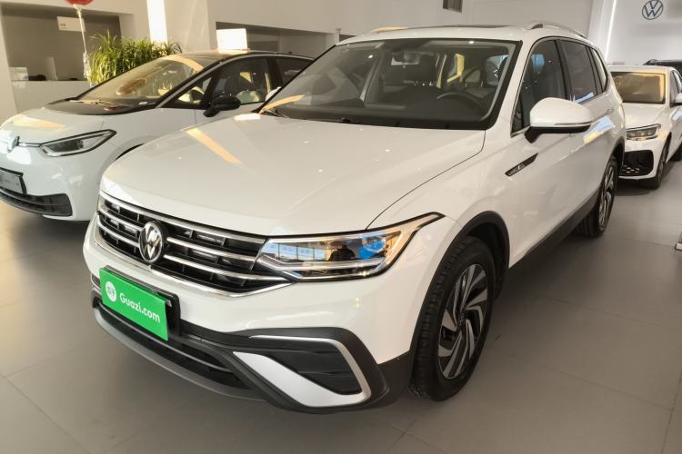 Used Volkswagen Tiguan L 2024 300TSI Automatic Two-Wheel Drive Smart Edition