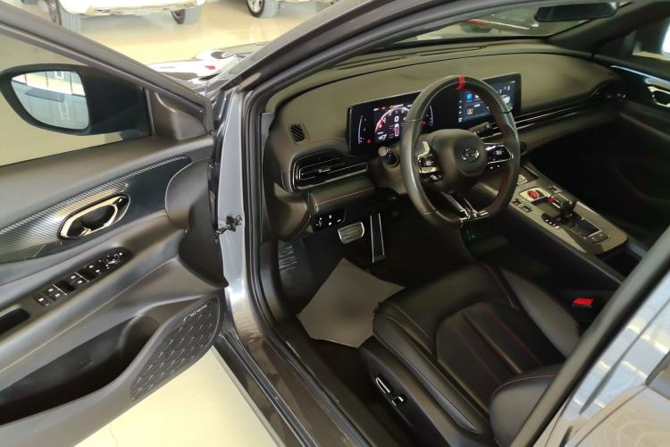 Used GAC Trumpchi EMPOW 2023 270T DCT J15 Version
