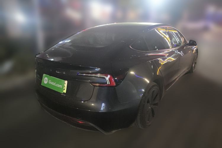 Used Tesla Model 3 2023 Rear-Wheel-Drive Version
