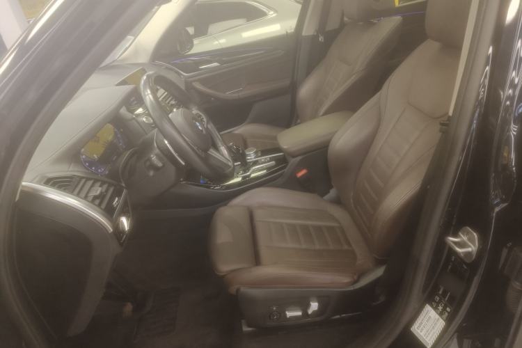 Used BMW X3 2021 xDrive30i Luxury Model with M Sport Package
