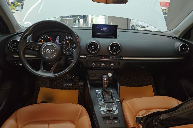 Used Audi A3 2018 30th Anniversary Edition Limousine 35 TFSI Ambition Model
