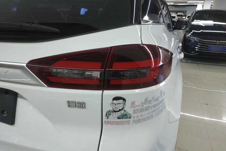 Used Geely Auto Emgrand X7 Sport 2021 Million Edition 1.8TD DCT Two-Wheel Drive Comfort Model