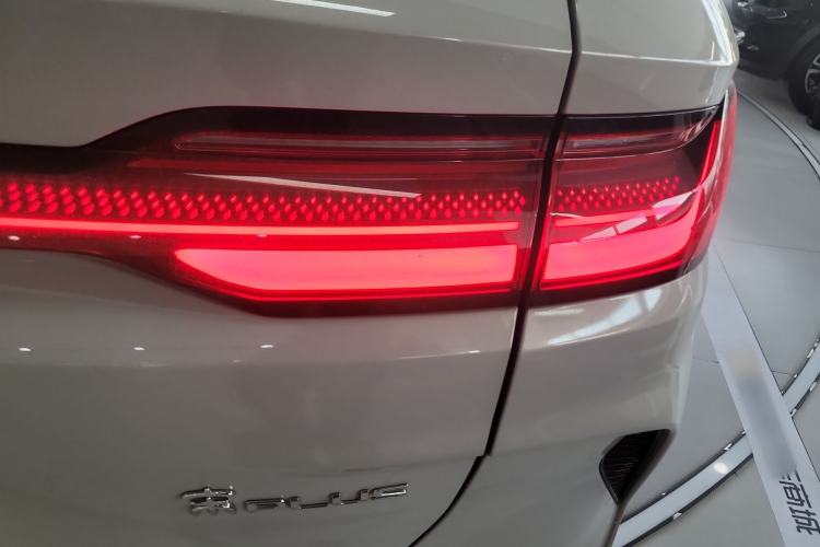 Used BYD Song PLUS New Energy 2023 Champion Edition EV 605KM Flagship PLUS
