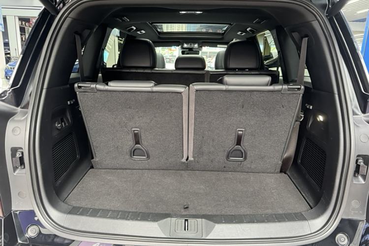 Used GAC Trumpchi GS8 2022 Linghang Series 2.0 TGDI Two-Wheel-Drive Luxury Smart Connectivity Version (7 Seats)